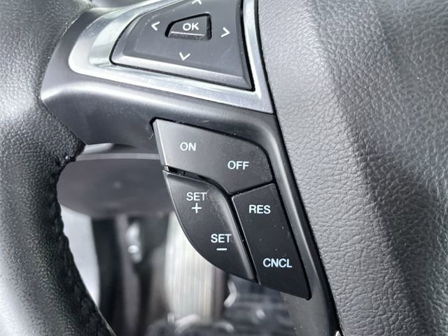 Used 2017 Ford Fusion Titanium image 31