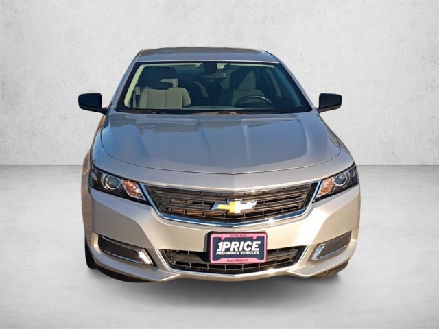 Used 2017 Chevrolet Impala LS FWD image 2