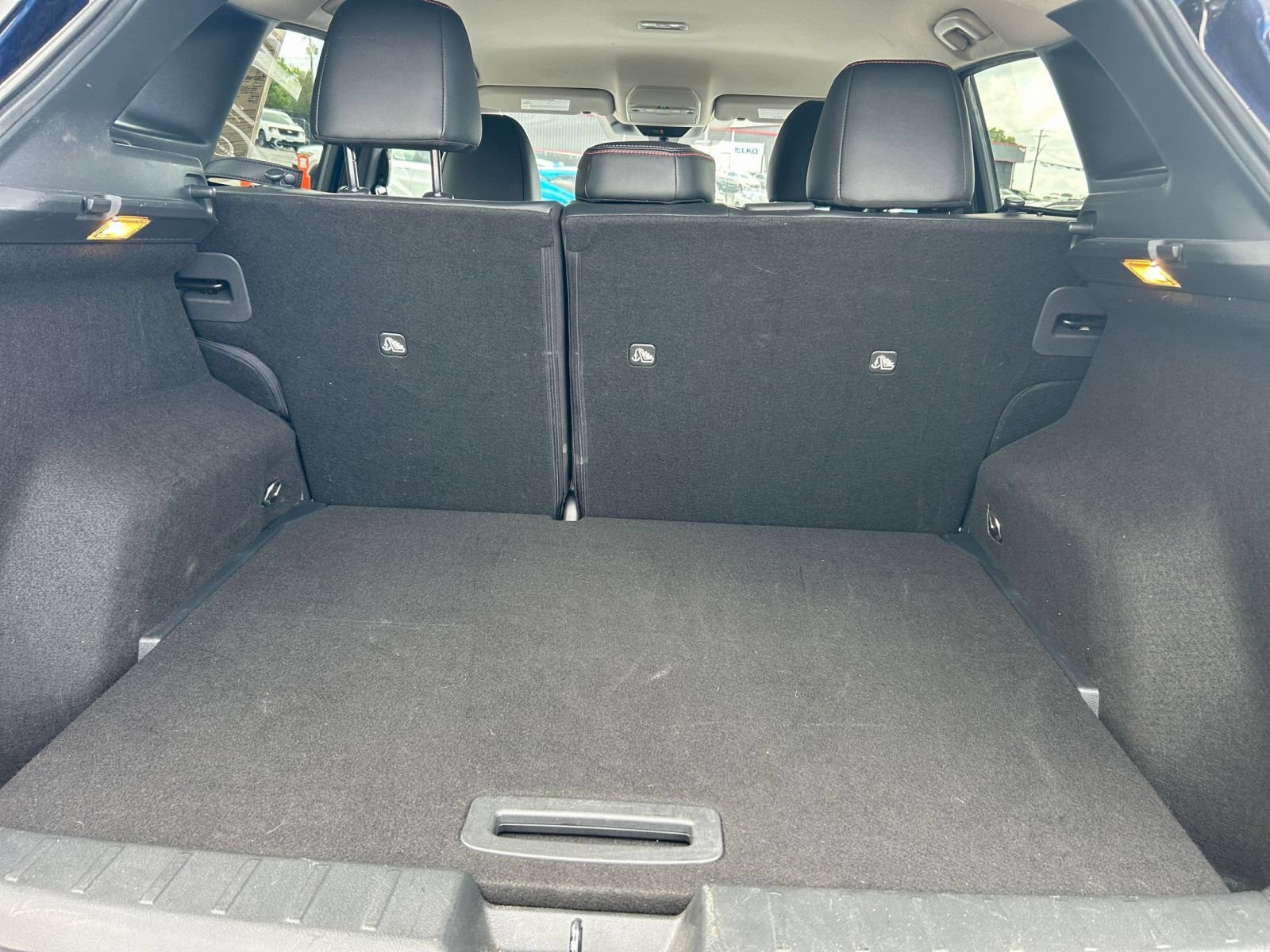 Used 2026 Nissan Kicks SR FWD image 25