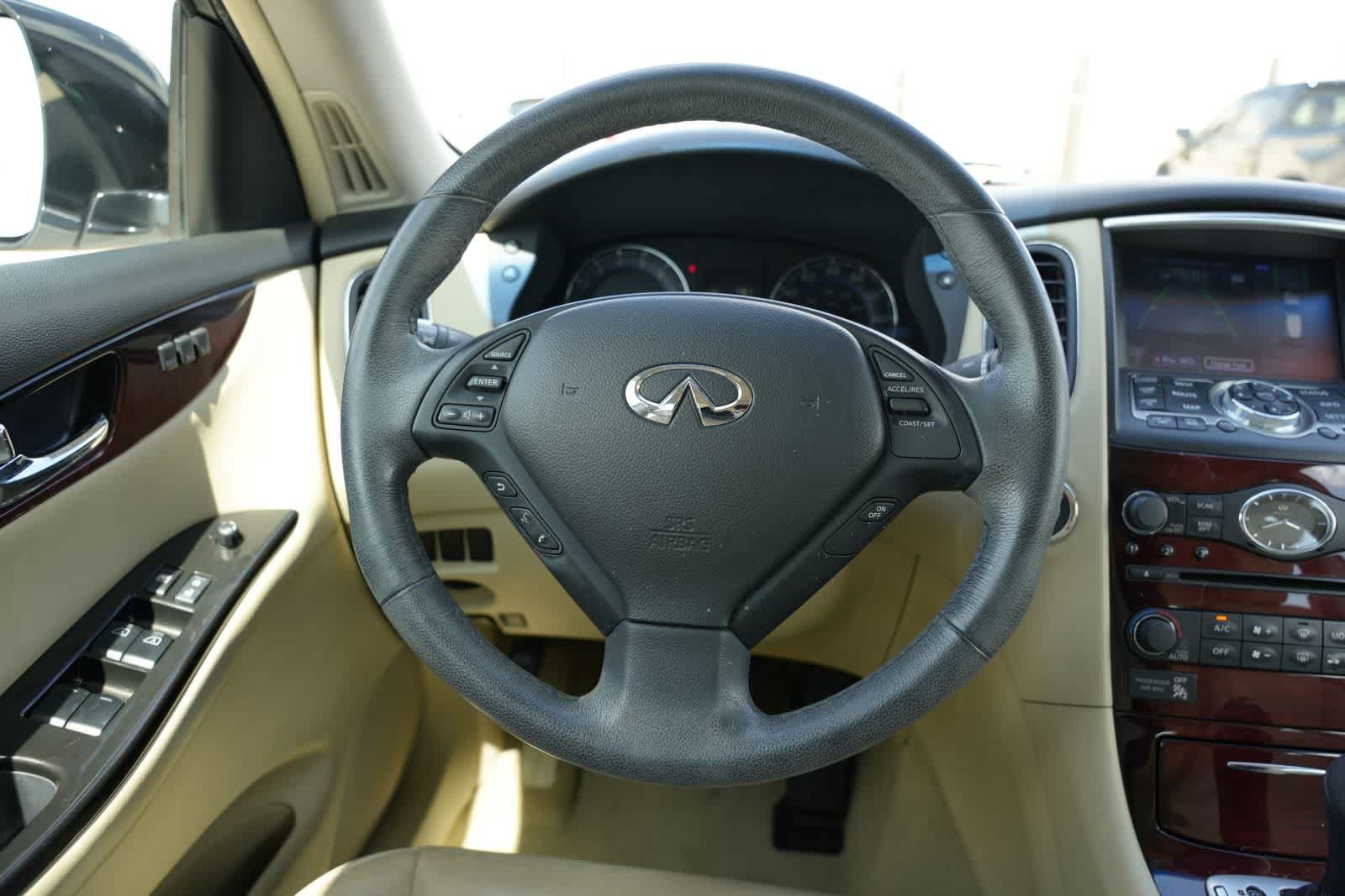 Used 2016 INFINITI QX50 2WD w/ Premium Plus Package image 9