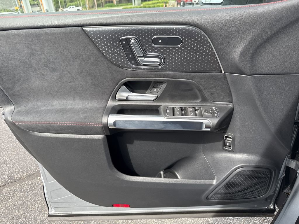 Certified 2025 Mercedes-Benz GLB 250 GLB 250 image 20