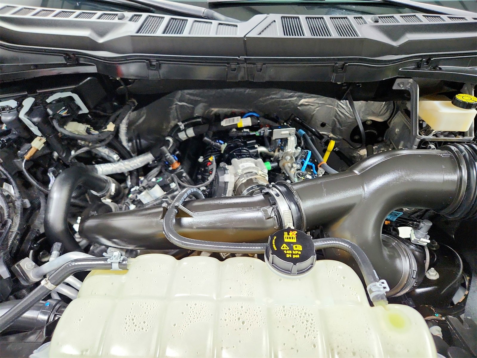 Used 2023 Ford F150 Lariat image 15