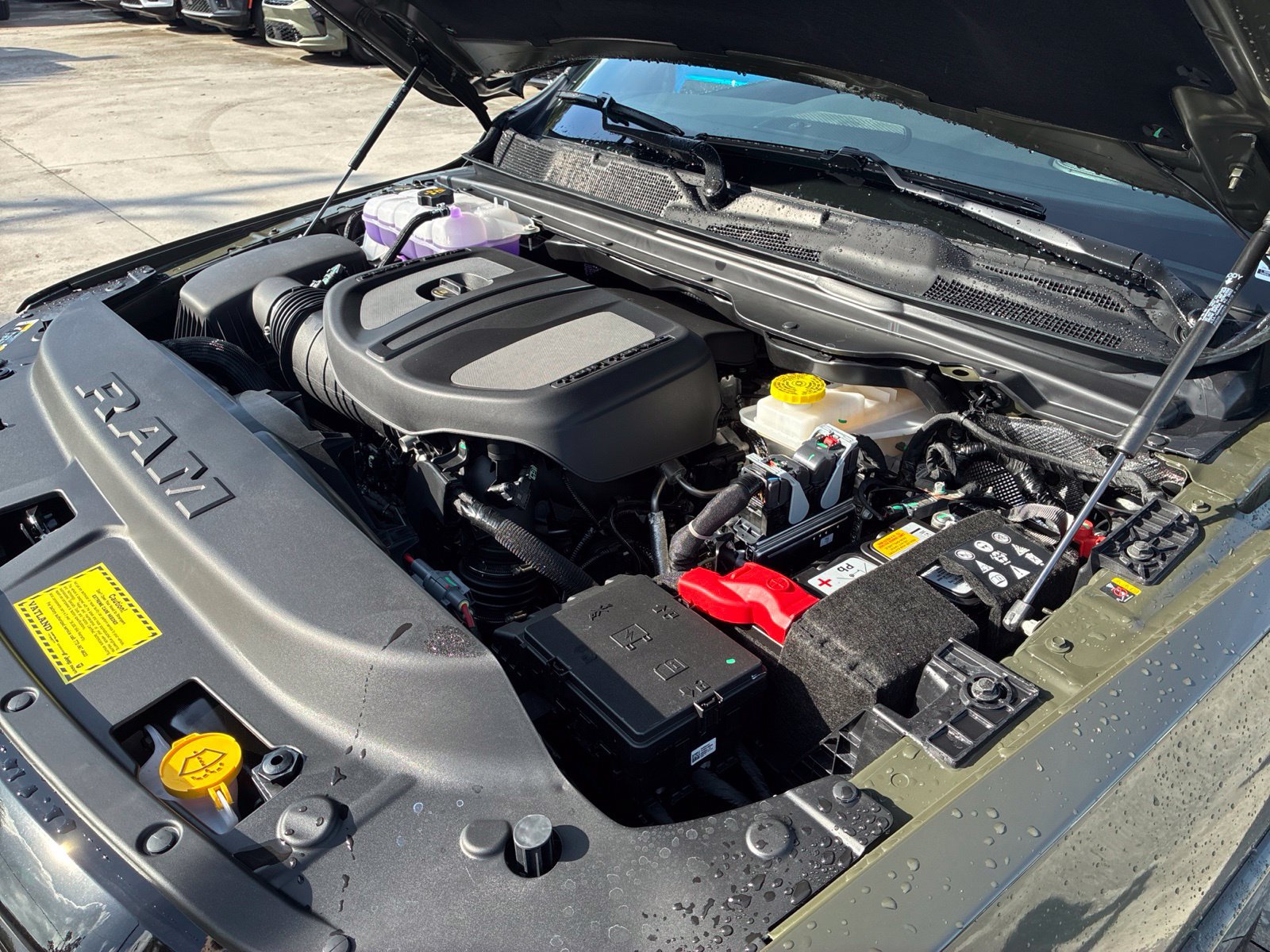 New 2027 RAM 1500 Laramie AWD/4WD image 40