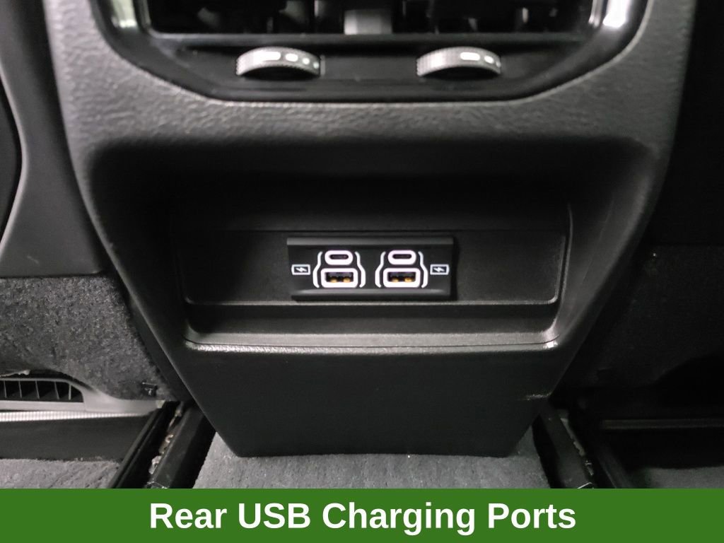 Used 2023 Jeep Grand Cherokee Laredo image 40