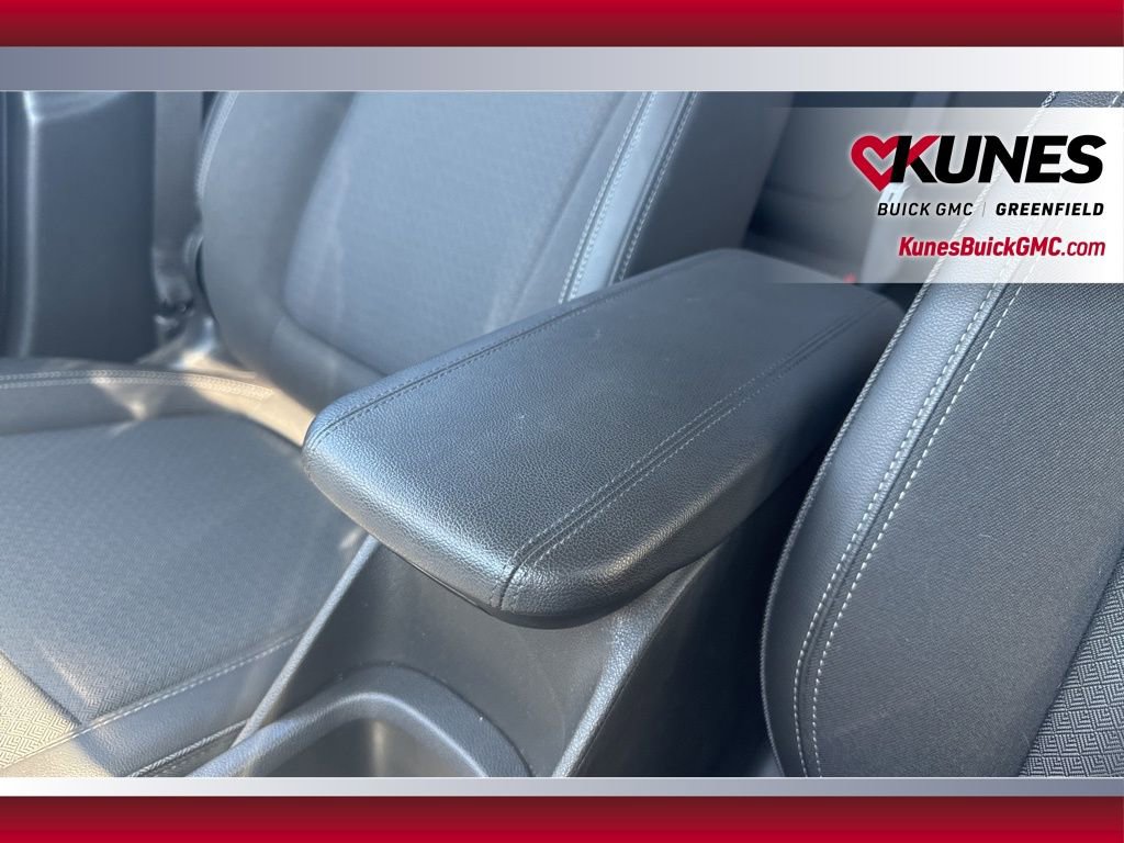 Used 2023 Buick Encore GX Preferred w/ Cold Weather Comfort Package AWD/4WD image 24