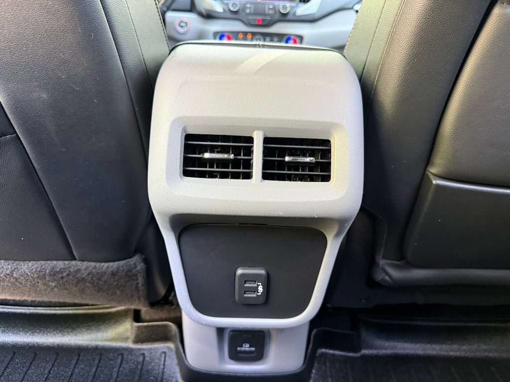 Used 2020 GMC Terrain SLT w/ Preferred Package AWD/4WD image 25