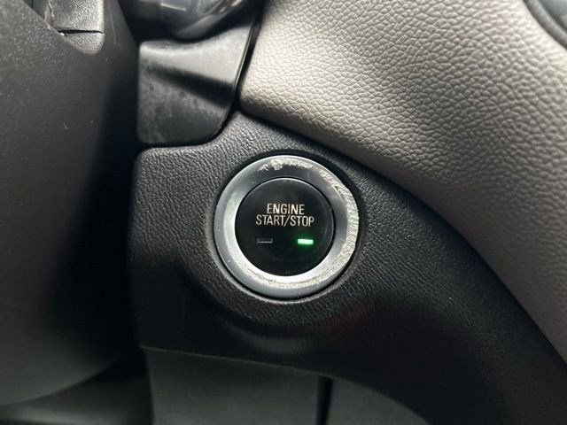 Used 2020 Chevrolet Equinox LS w/ LS Convenience Package image 20