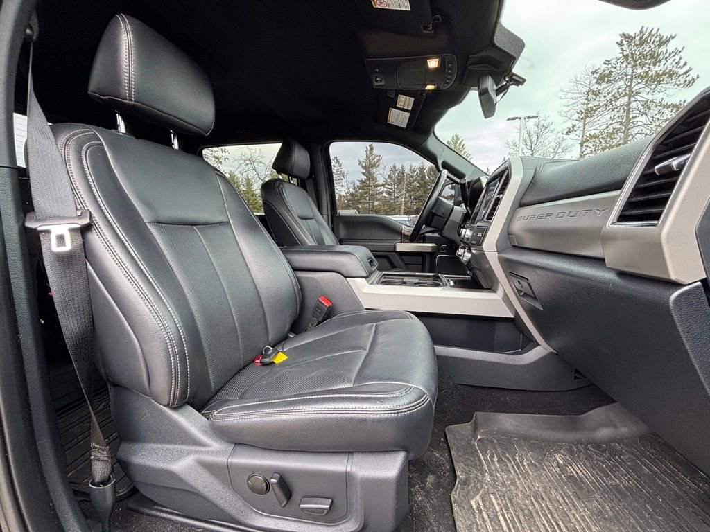 Used 2022 Ford F250 Lariat w/ Tremor Off-Road Package image 18