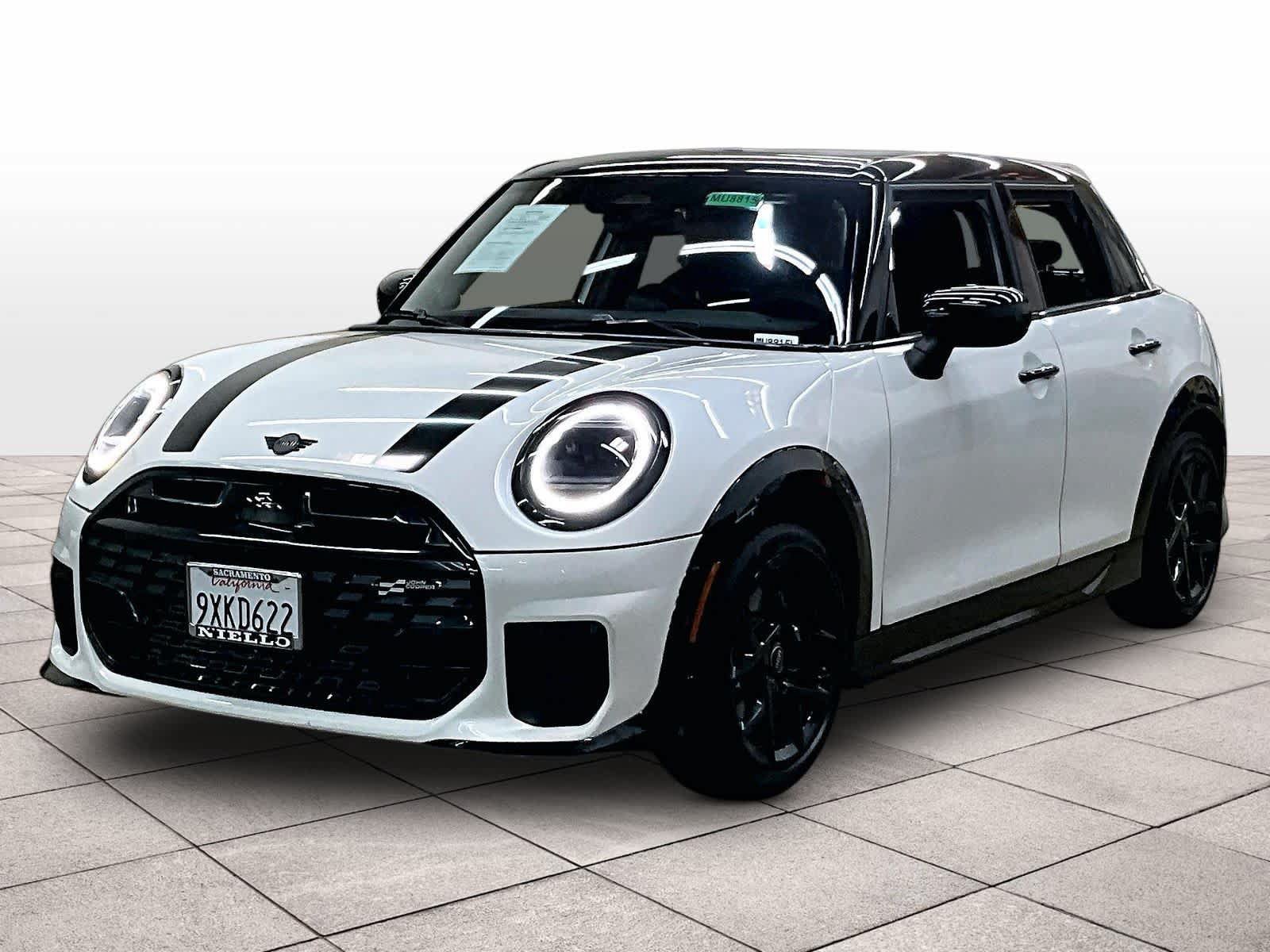 Used 2026 MINI Cooper S FWD image 1
