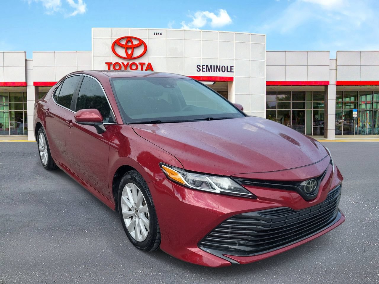 Used 2020 Toyota Camry LE FWD image 2