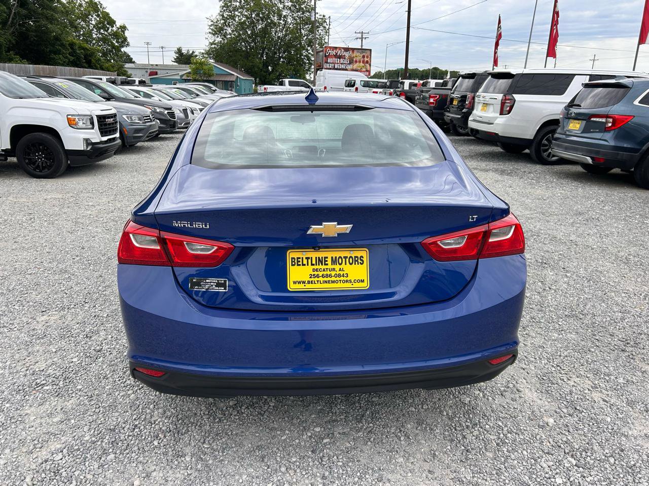 Used 2023 Chevrolet Malibu LT FWD image 17