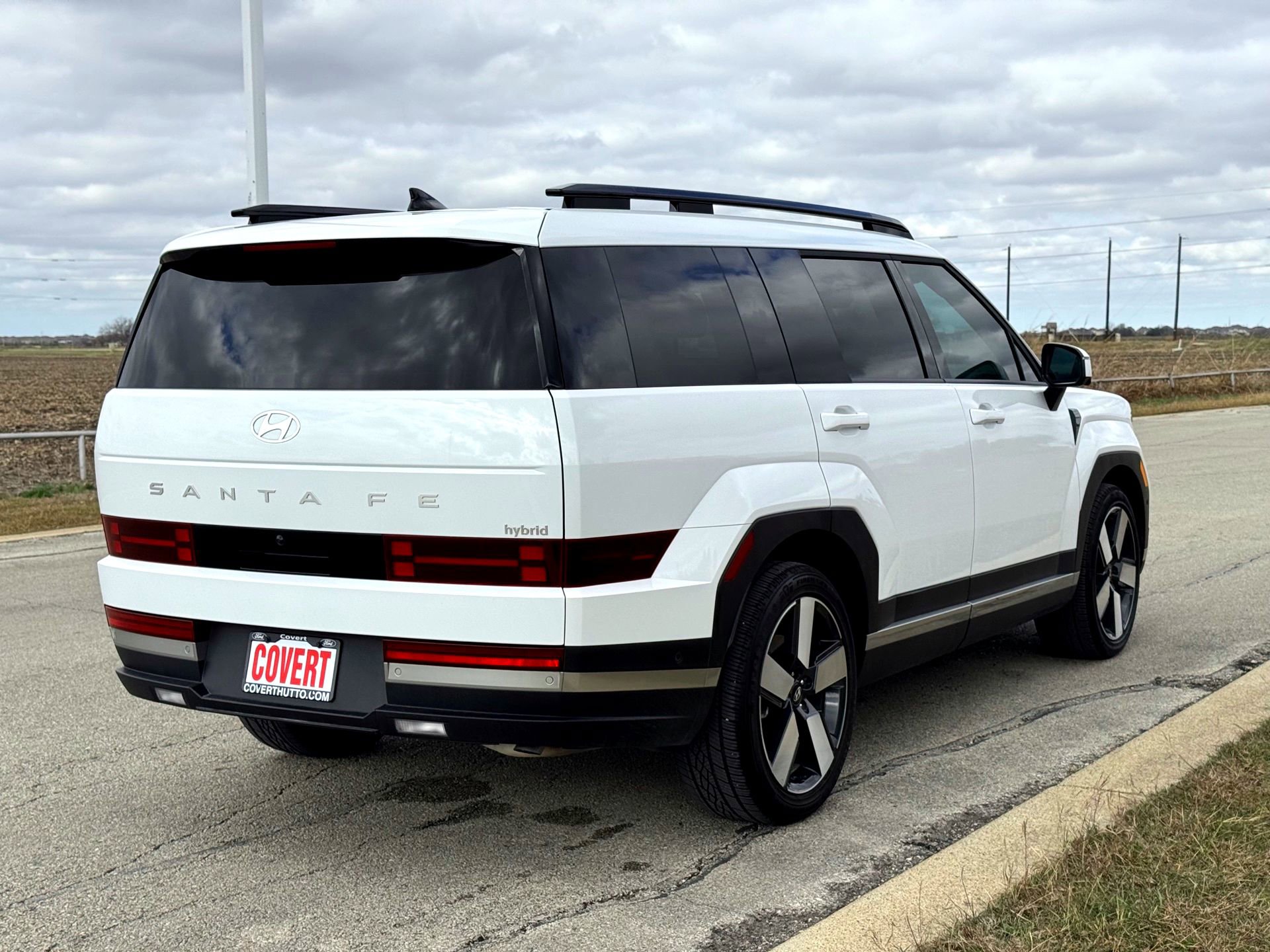 Used 2025 Hyundai Santa Fe Limited image 6