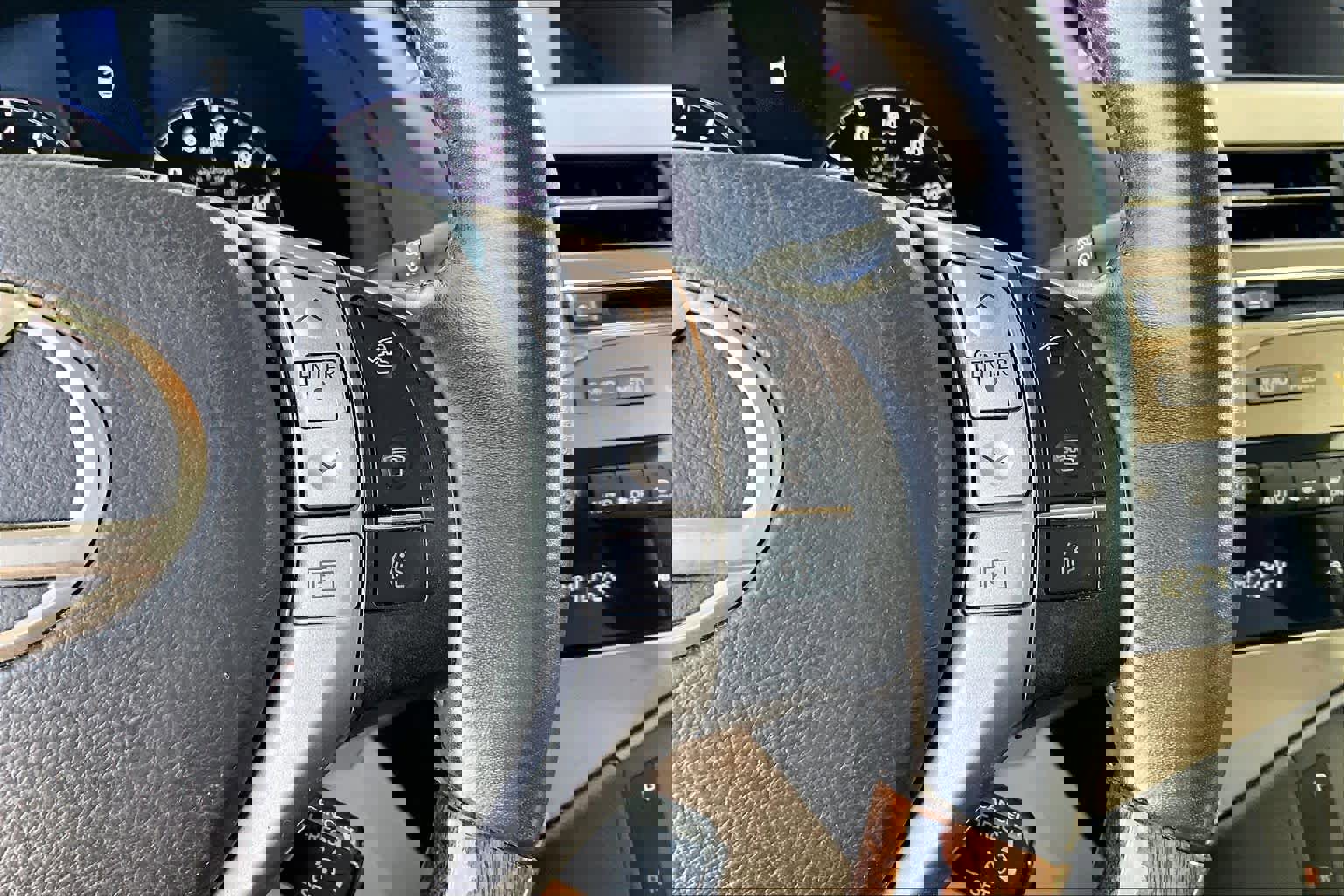 Used 2013 Lexus RX 350 FWD image 25