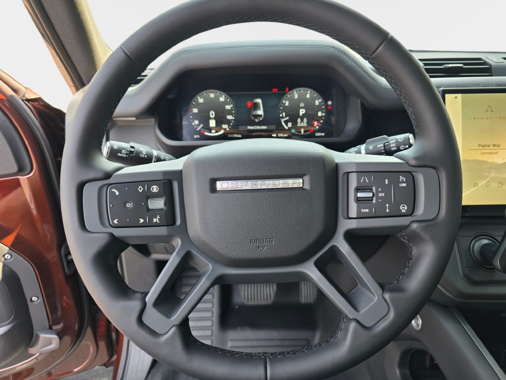 New 2026 Land Rover Defender 130 X-Dynamic SE AWD/4WD image 16