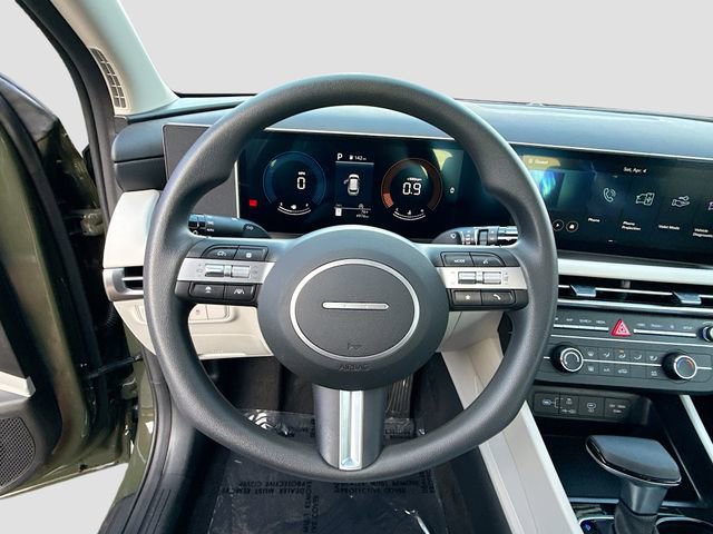 Certified 2026 Hyundai Tucson SE FWD image 11