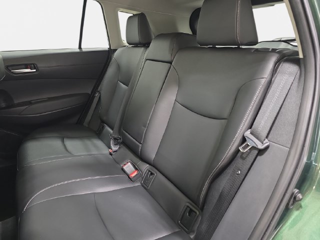 Used 2024 Toyota Corolla Cross XLE w/ Convenience Package AWD/4WD image 13