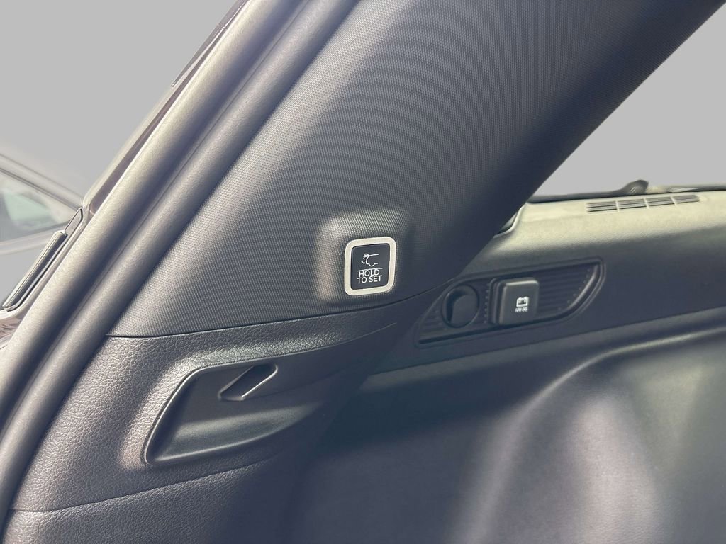 New 2025 Jeep Grand Cherokee Limited AWD/4WD image 5