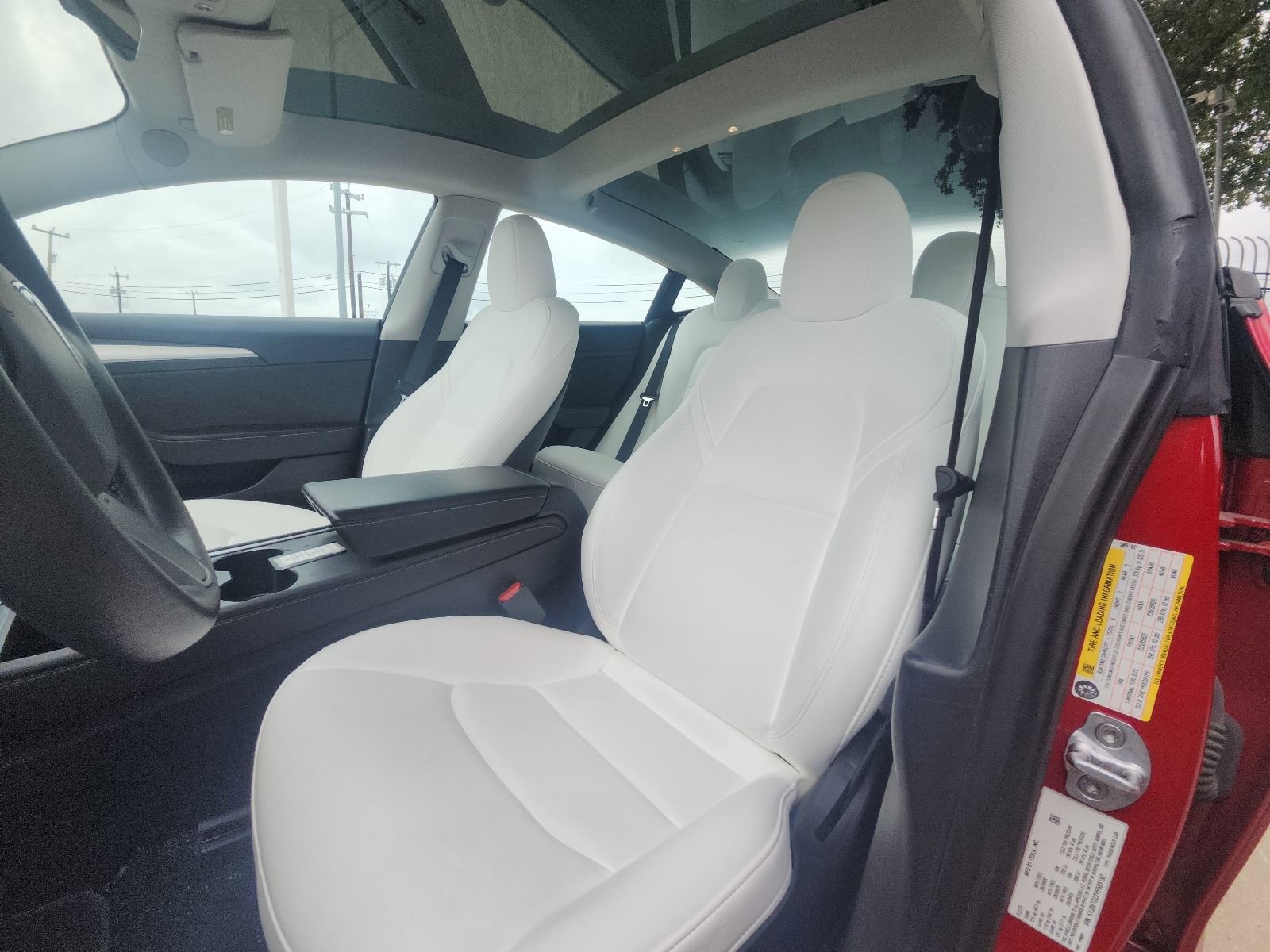 Used 2023 Tesla Model 3 Performance image 13