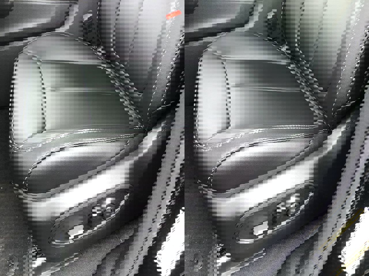 New 2026 Jeep Grand Cherokee Limited image 23