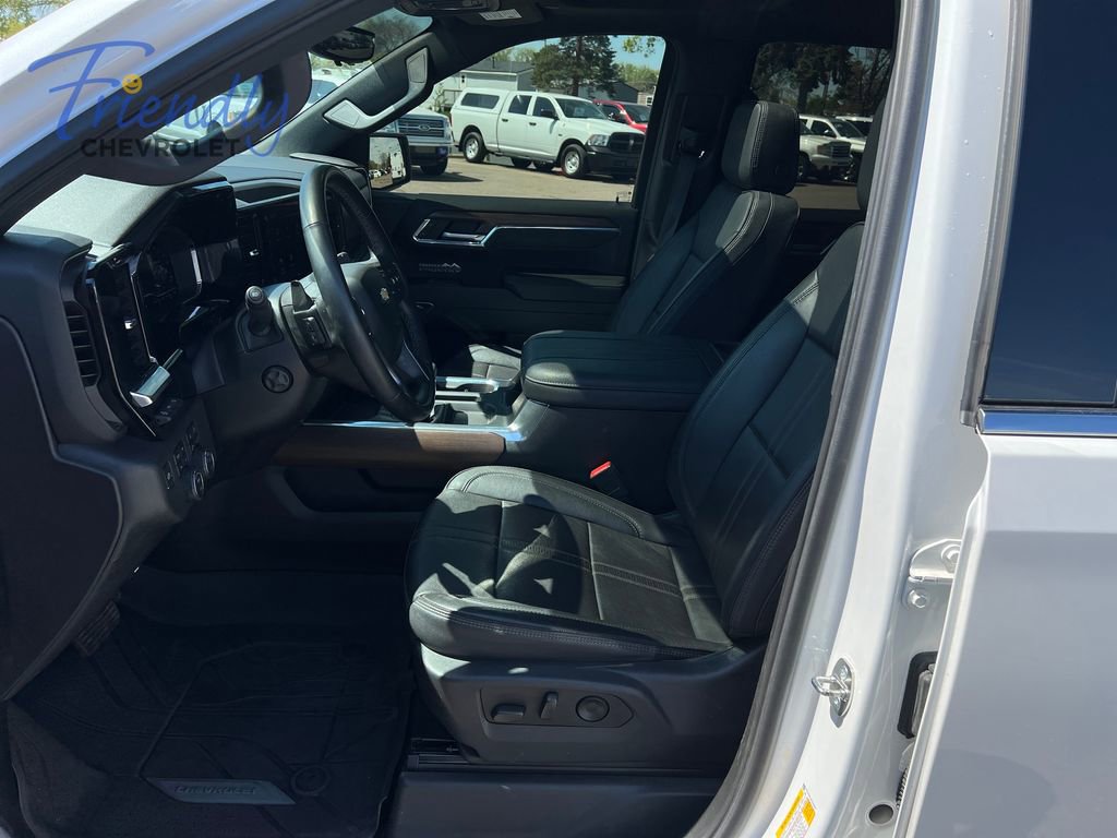Certified 2023 Chevrolet Silverado 1500 High Country w/ High Country Premium Package AWD/4WD image 19