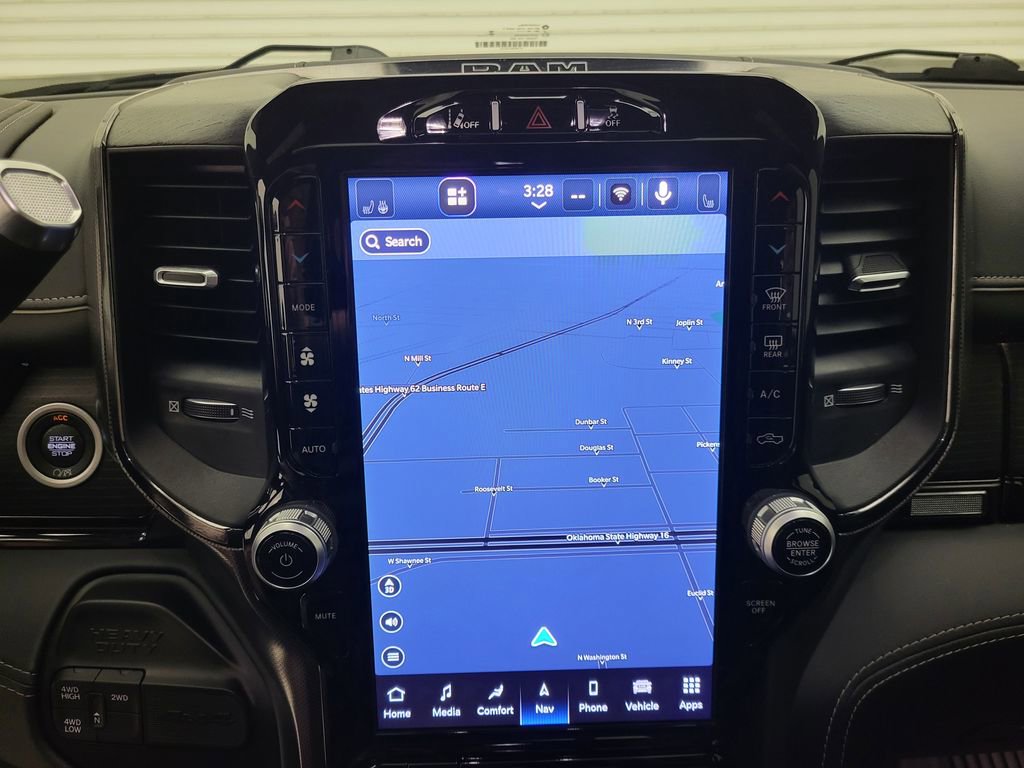 Used 2024 RAM 3500 Limited image 16