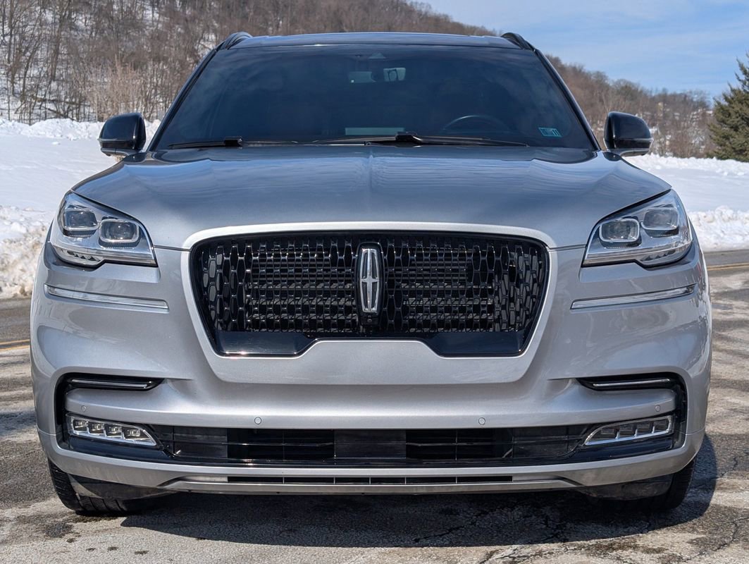 Used 2023 Lincoln Aviator Black Label w/ Jet Package image 18