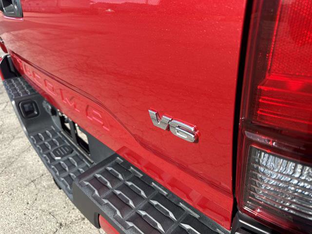 Used 2021 Toyota Tacoma SR image 6