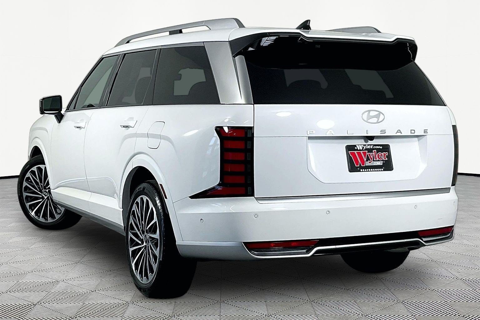 Used 2026 Hyundai Palisade Calligraphy AWD/4WD image 4