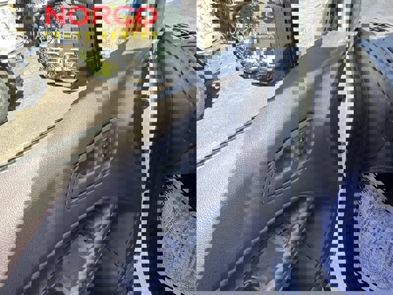 Used 2014 Ford Transit Connect XL image 16