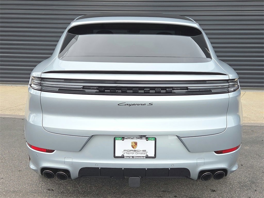 New 2026 Porsche Cayenne S image 23