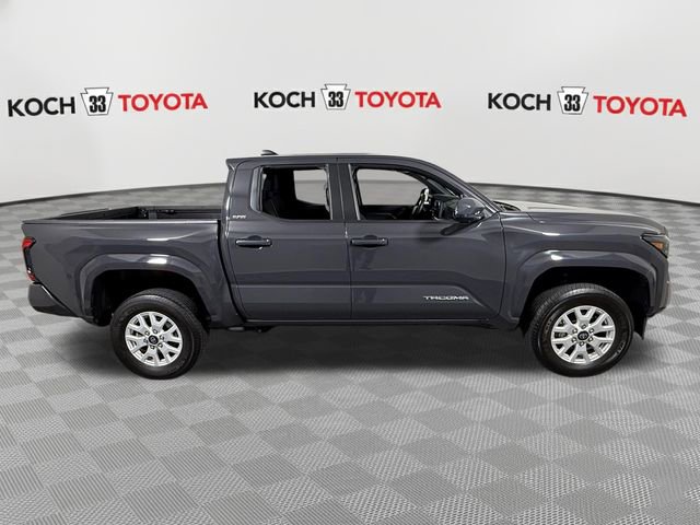 Certified 2024 Toyota Tacoma SR5 AWD/4WD image 9