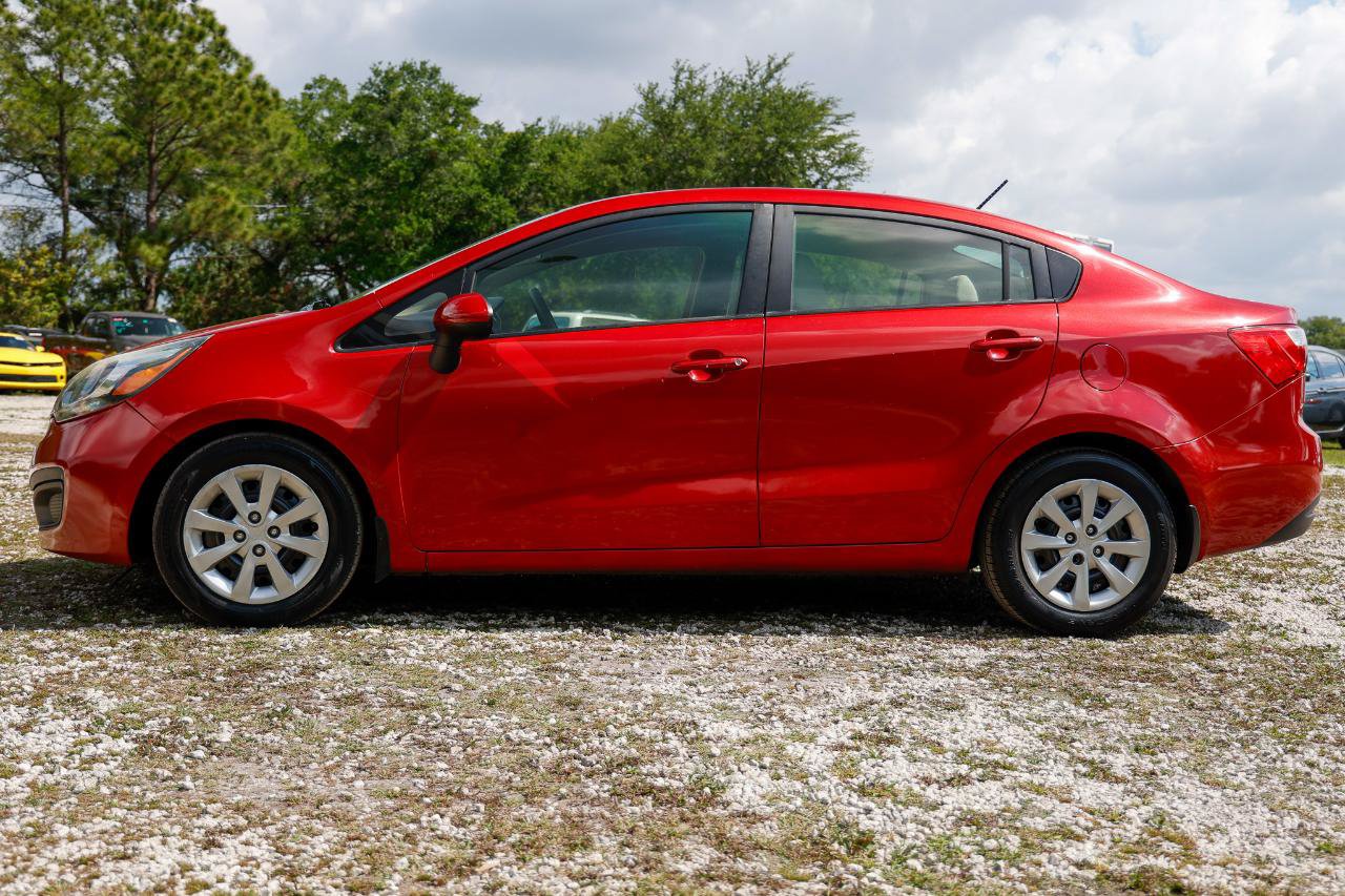 Used 2013 Kia Rio LX w/ PWR Pkg FWD image 3