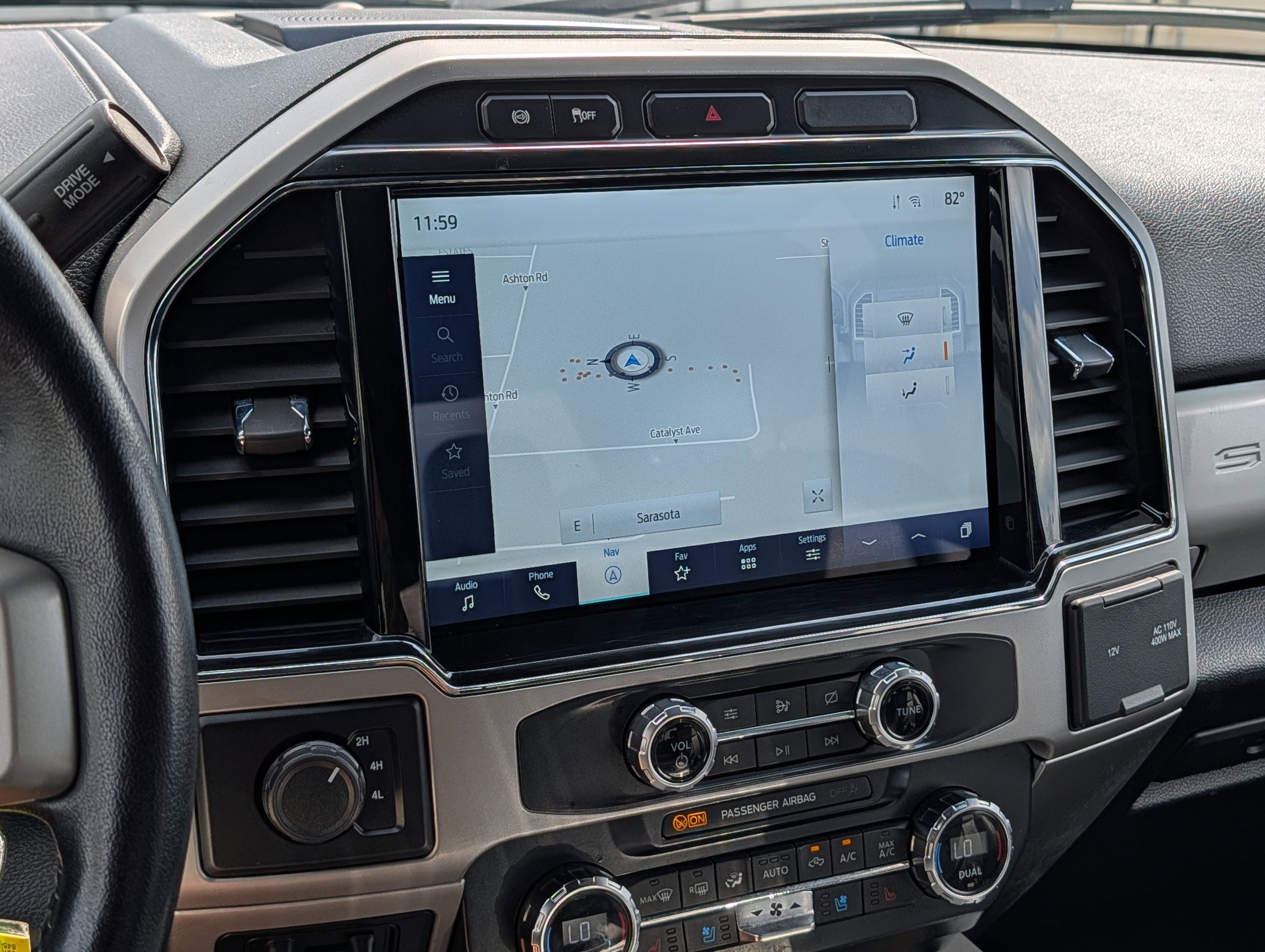 Used 2022 Ford F250 Lariat w/ Lariat Value Package image 29