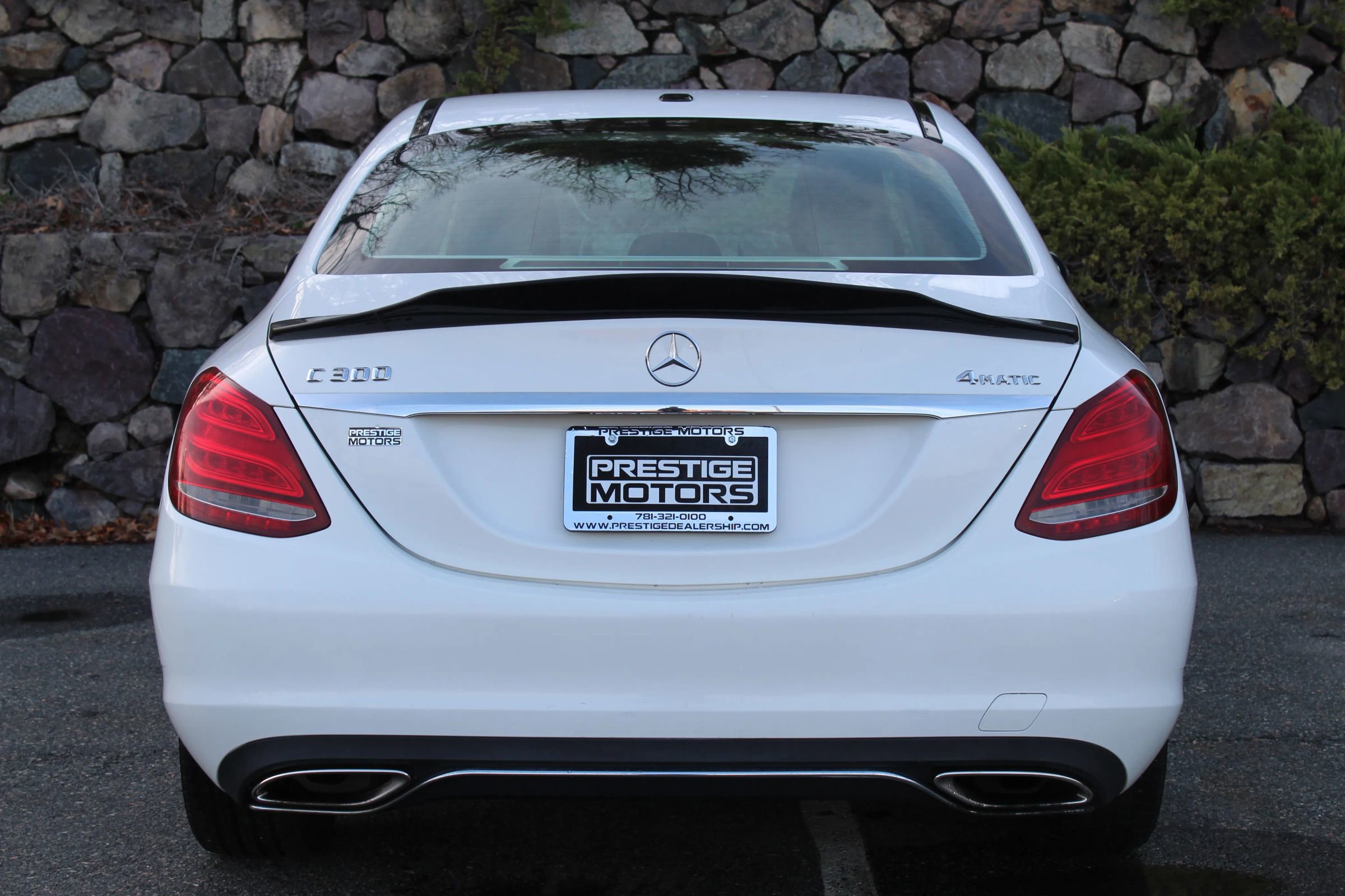 Used 2015 Mercedes-Benz C 300 4MATIC Sedan image 8