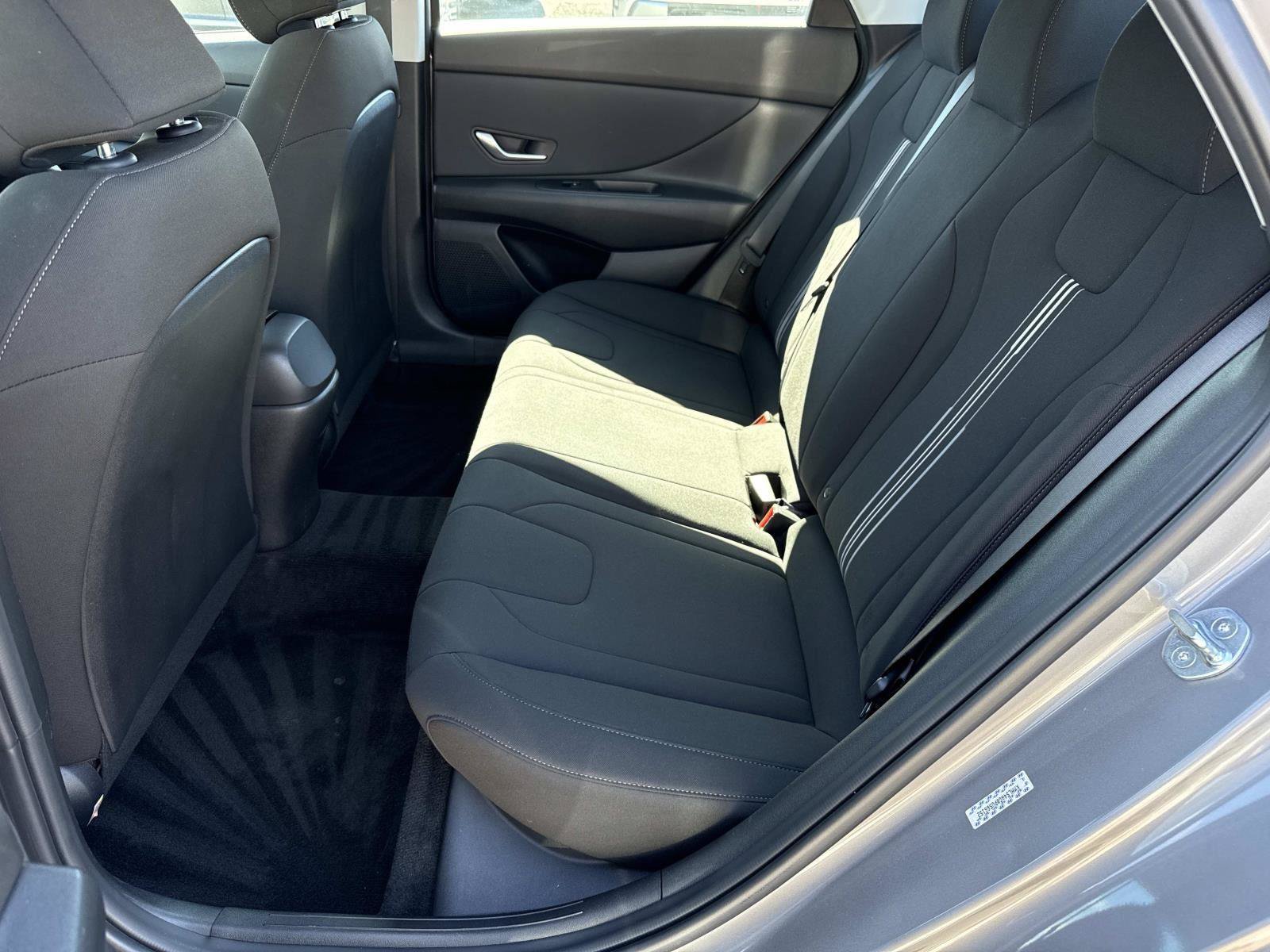 Certified 2023 Hyundai Elantra SEL w/ Convenience Package FWD image 23