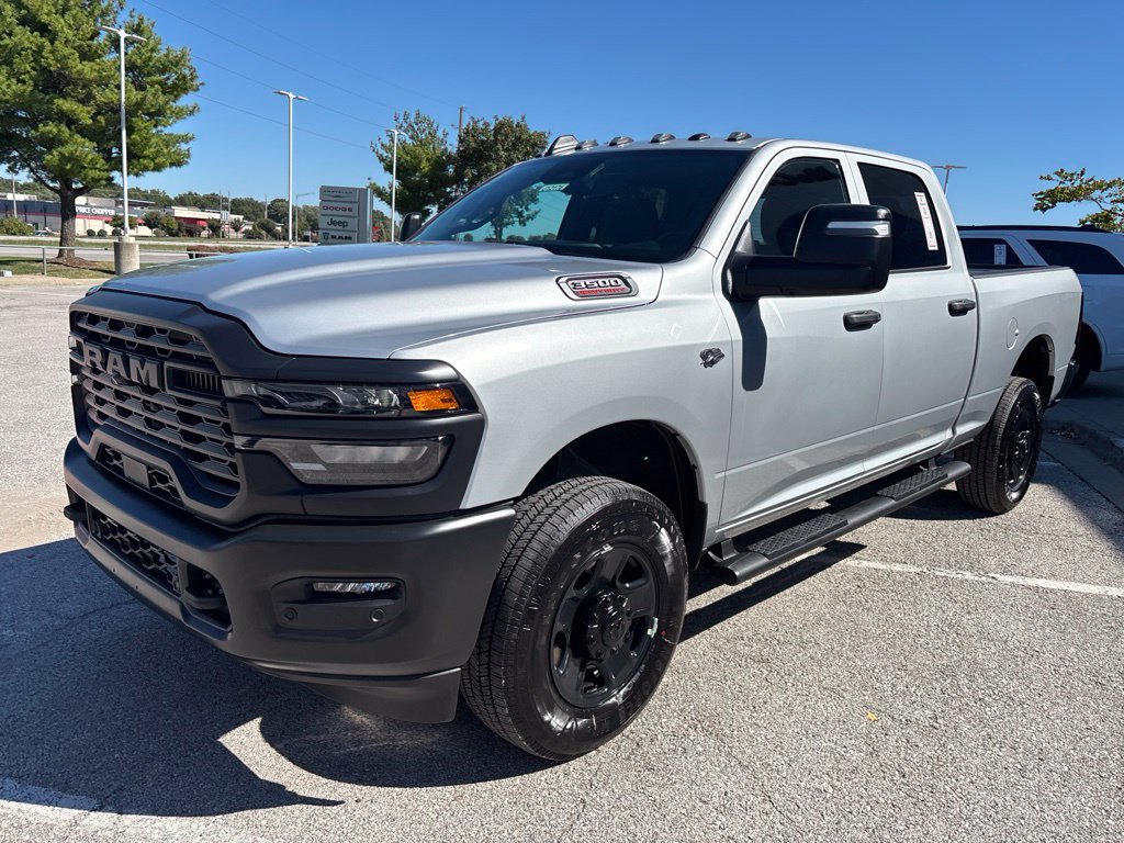 New 2027 RAM 3500 Tradesman AWD/4WD image 8
