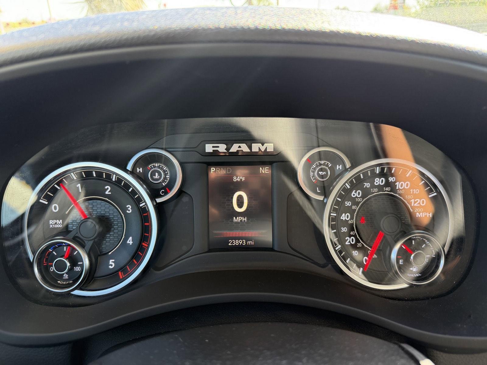 Used 2020 RAM 3500 Tradesman AWD/4WD image 31