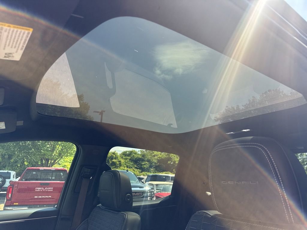 Certified 2025 GMC Sierra EV Denali AWD/4WD image 13