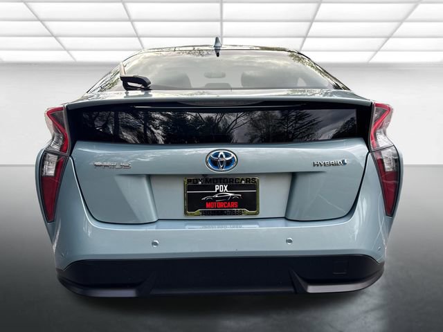 Used 2016 Toyota Prius Four Touring w/ Premium Convenience Package image 4
