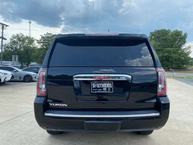 Used 2017 GMC Yukon Denali w/ Open Road Package AWD/4WD image 8
