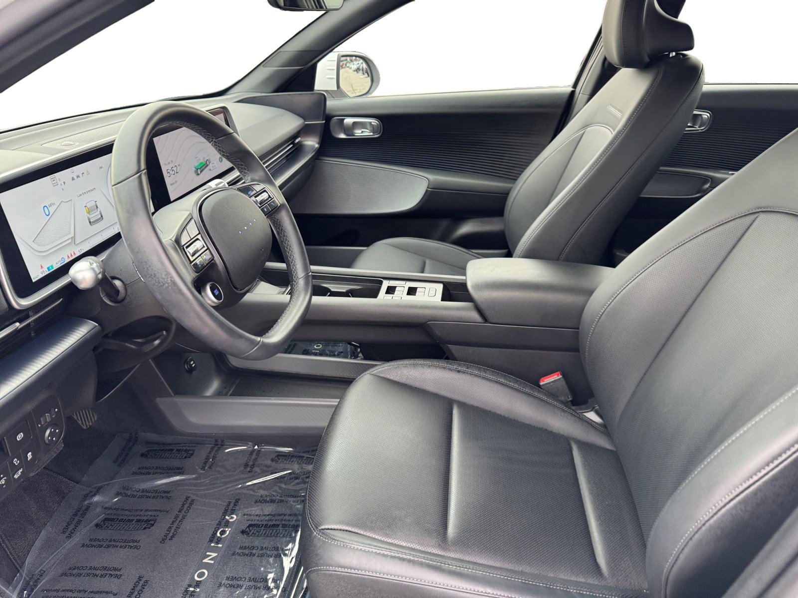 Certified 2025 Hyundai Ioniq 6 SEL image 9