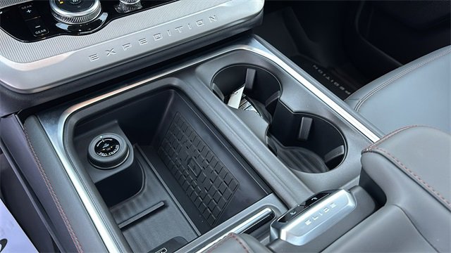 New 2025 Ford Expedition Max Active image 22