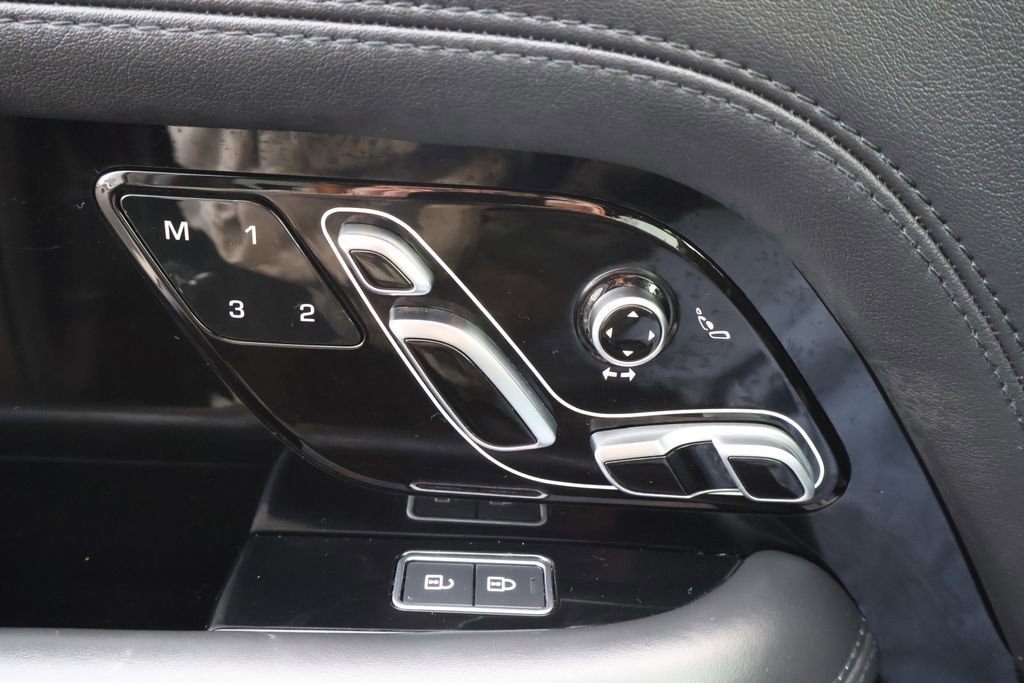 Used 2021 Land Rover Range Rover P525 Westminster Edition LWB image 35