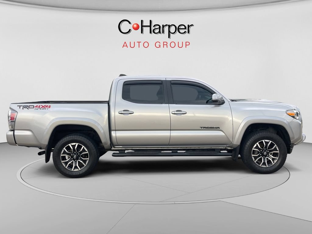 Used 2021 Toyota Tacoma TRD Sport w/ Technology Package AWD/4WD image 2