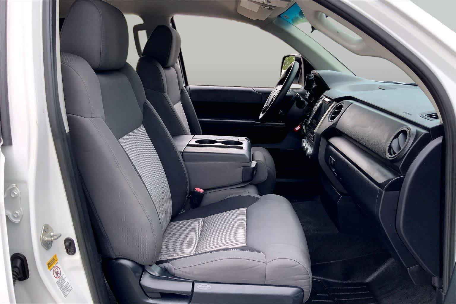 Used 2017 Toyota Tundra SR RWD image 9