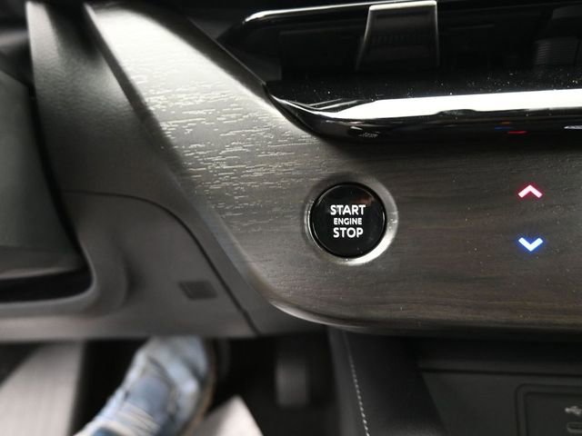 Used 2025 Nissan Murano SV AWD/4WD image 16