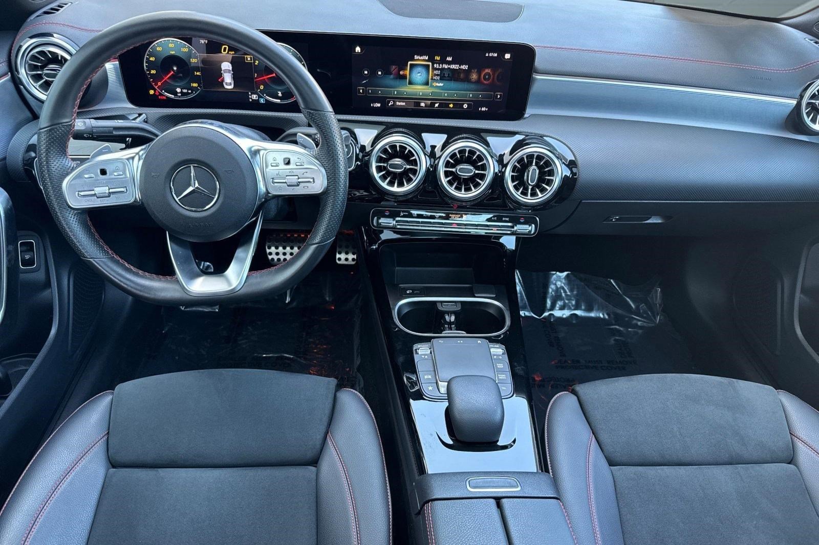 Used 2022 Mercedes-Benz CLA 250 image 26
