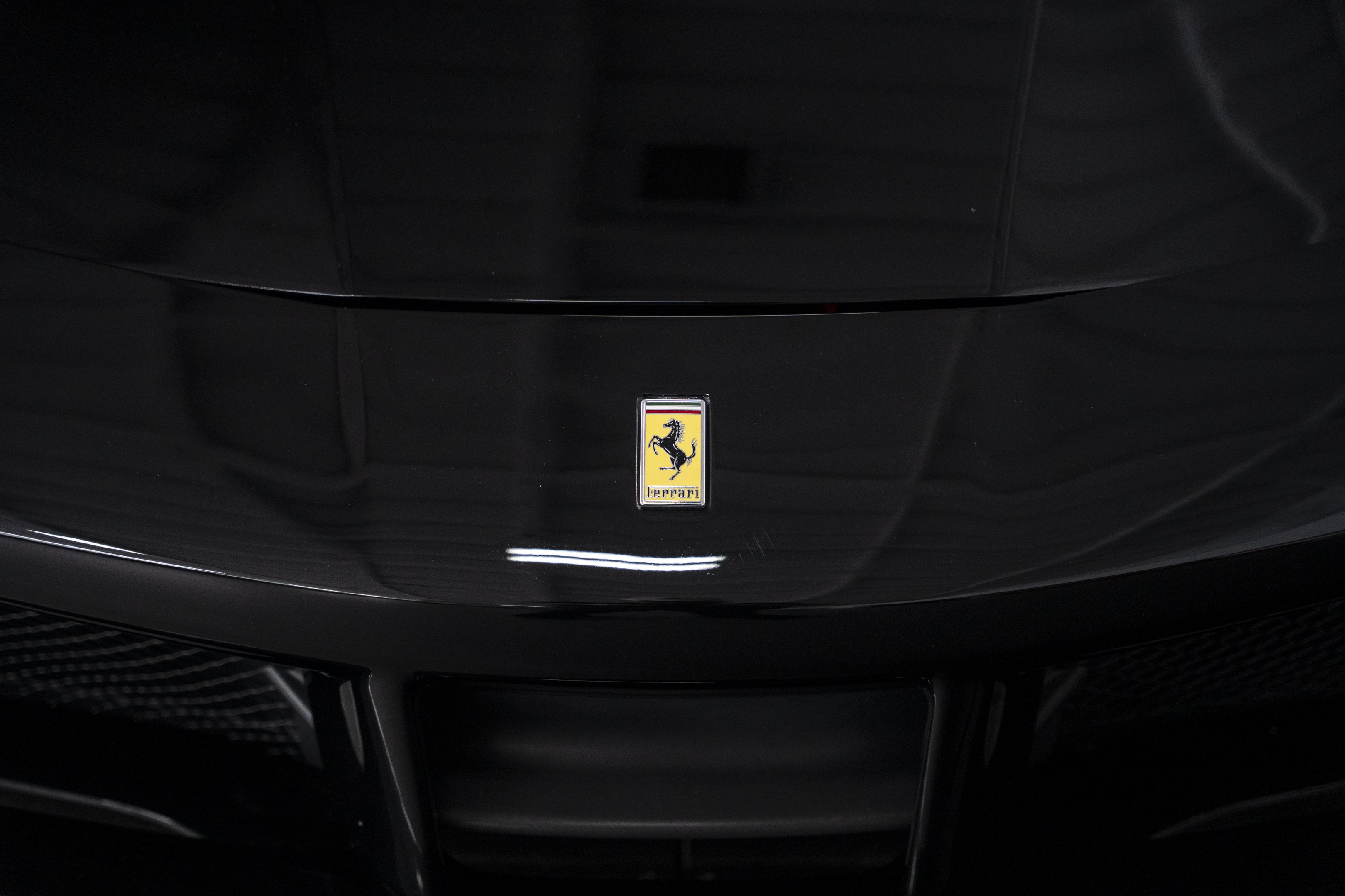 Certified 2018 Ferrari 488 Spider RWD image 14