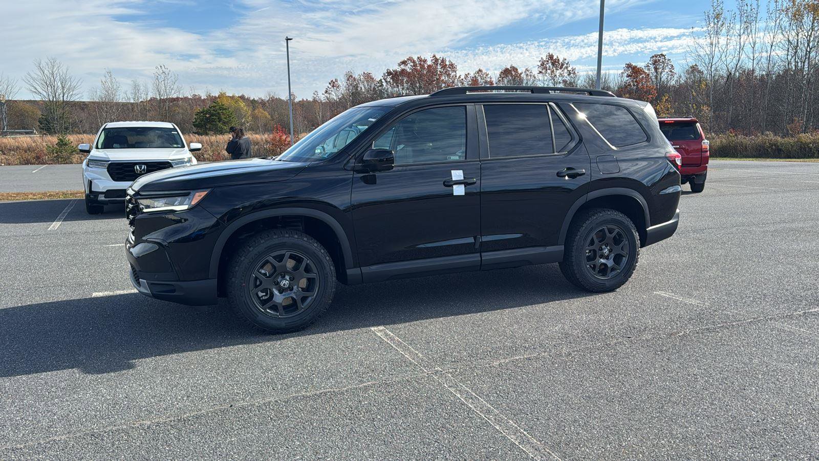 New 2025 Honda Pilot TrailSport image 12