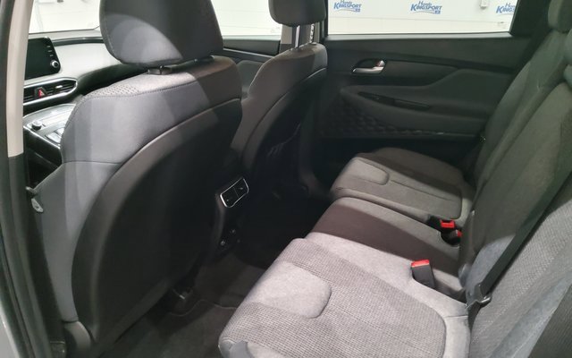 Used 2022 Hyundai Santa Fe SEL image 16